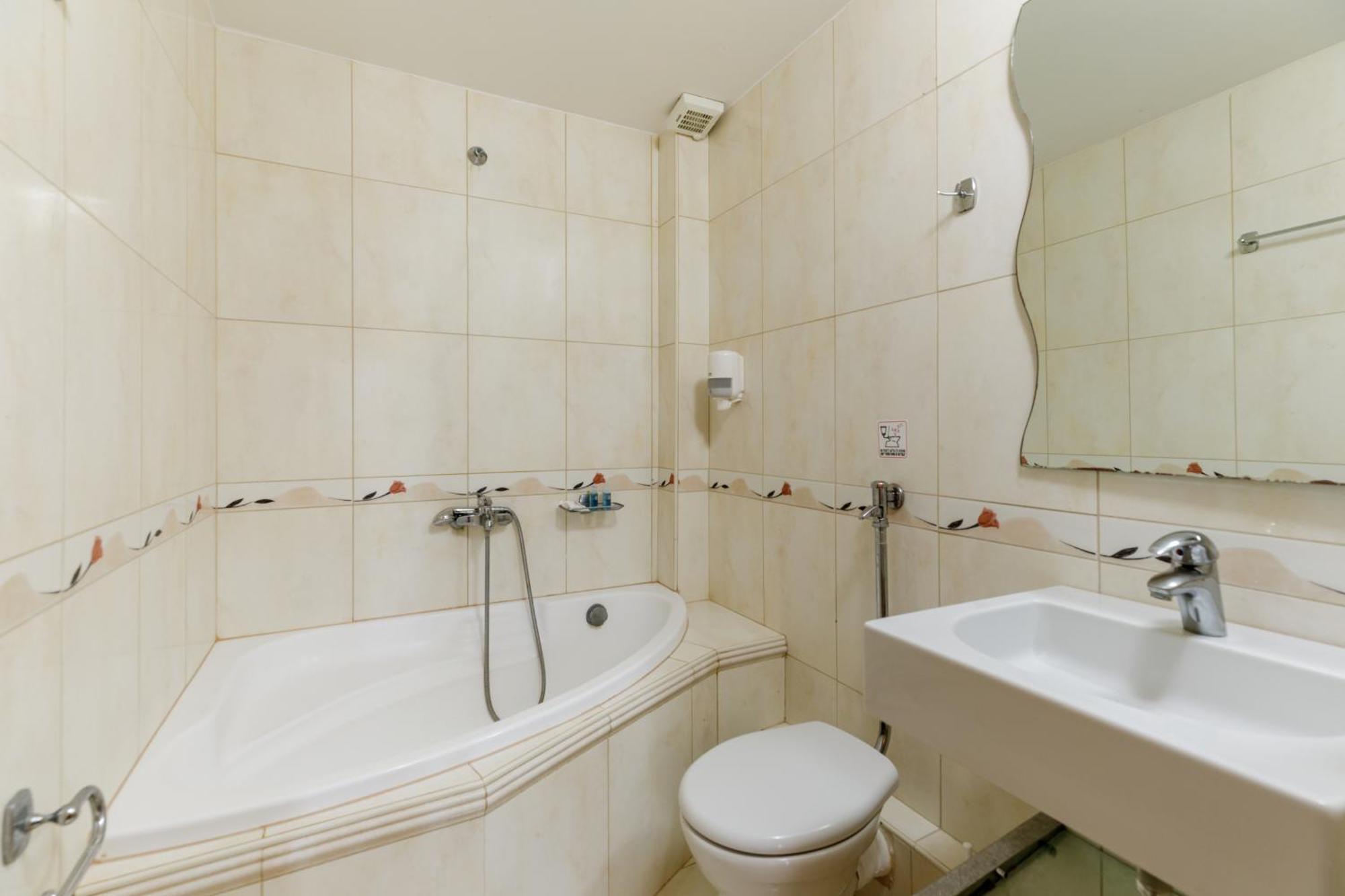 Agyra Seaview Hotel By Panel Hospitality Néoi Póroi Bilik gambar