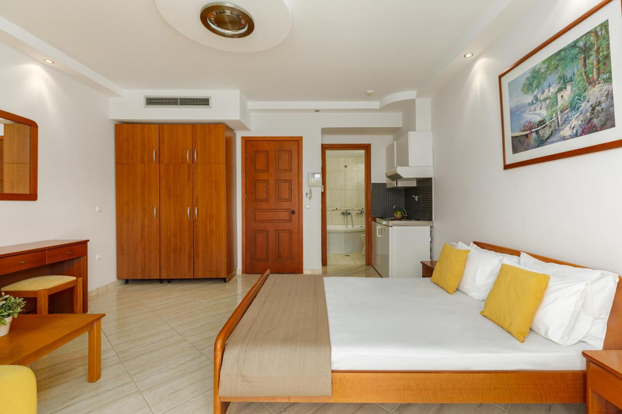 Agyra Seaview Hotel By Panel Hospitality Néoi Póroi Luaran gambar